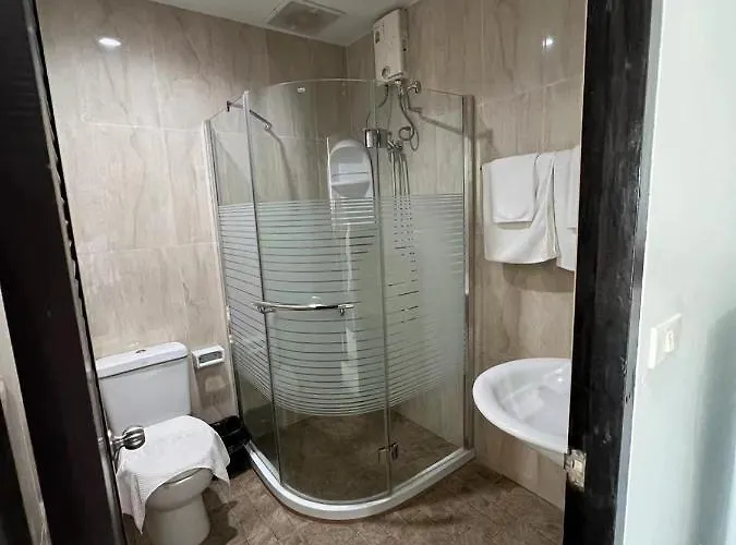 Tongyang House Serviced Aparthotel Bangkok